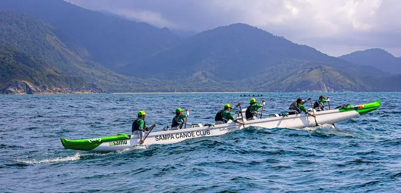 canoa e montanha — cobertura de esporte náutico e canoa havaiana